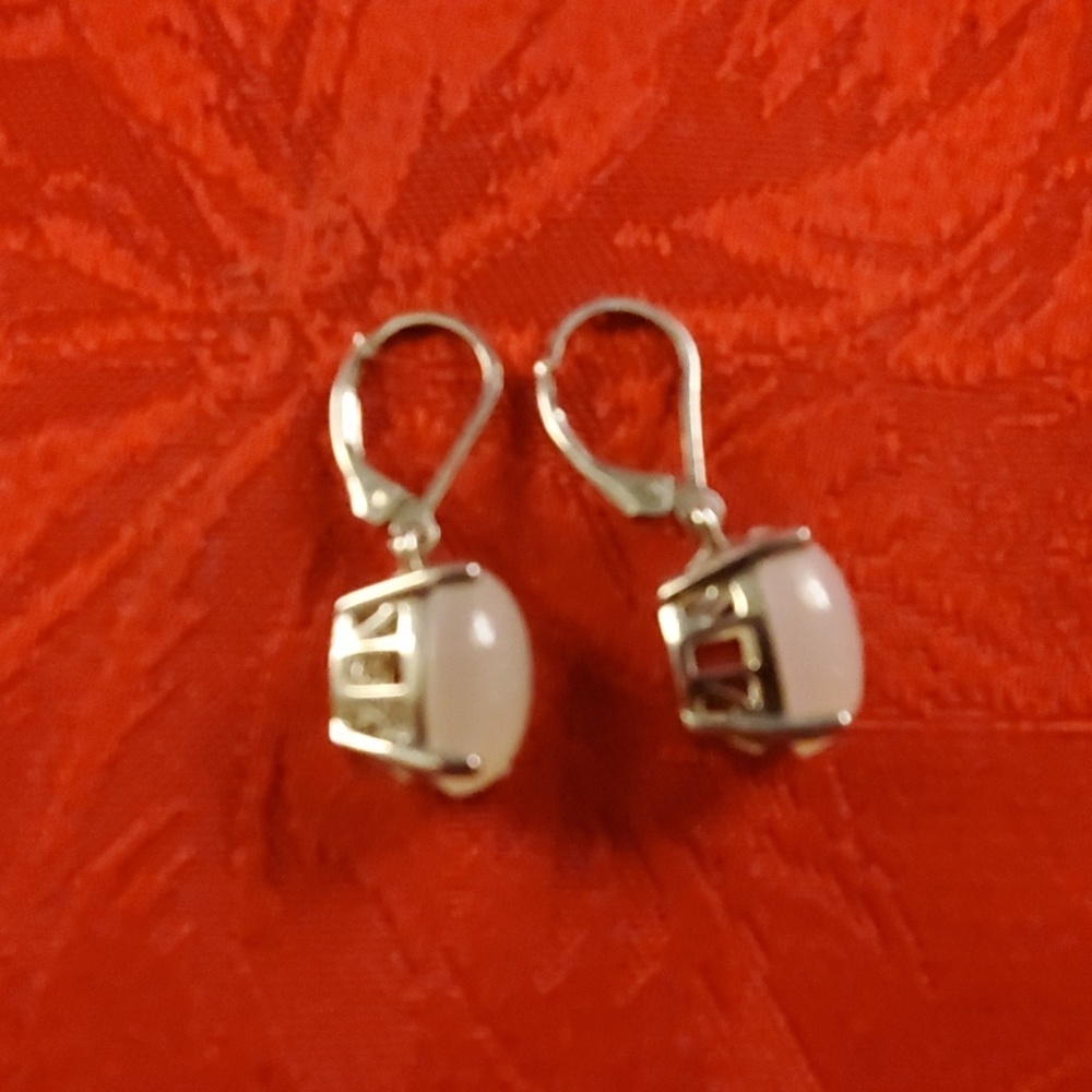 Moon stone Earrings - Picture 4 of 4